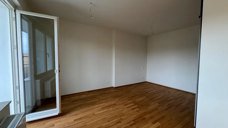 Sanierte 1-Zimmer Wohnung im Zentrum! — photo 1